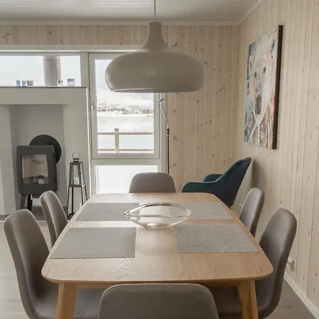 Holiday home Brand New Nappstraumen Seaview Cabin Gravdal (Vestvagoy)