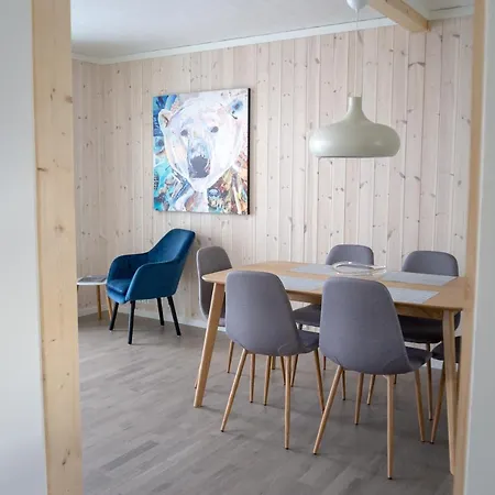 Brand New Nappstraumen Seaview Cabin
