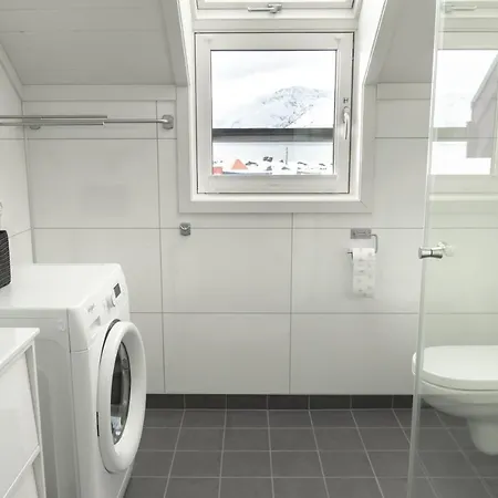 Brand New Nappstraumen Seaview Cabin